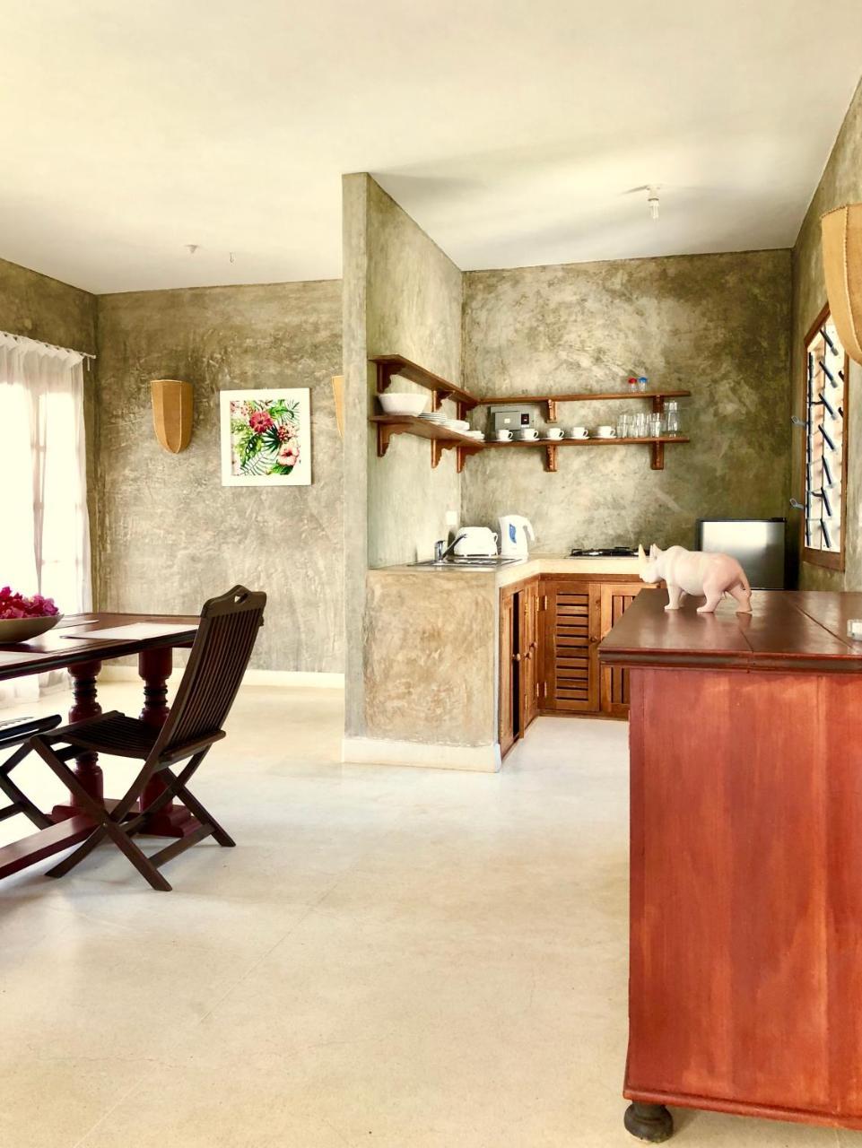 Amani Residence Beverly Suites Malindi Exterior photo