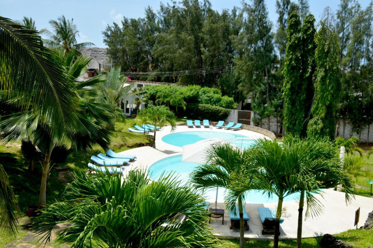 Amani Residence Beverly Suites Malindi Exterior photo